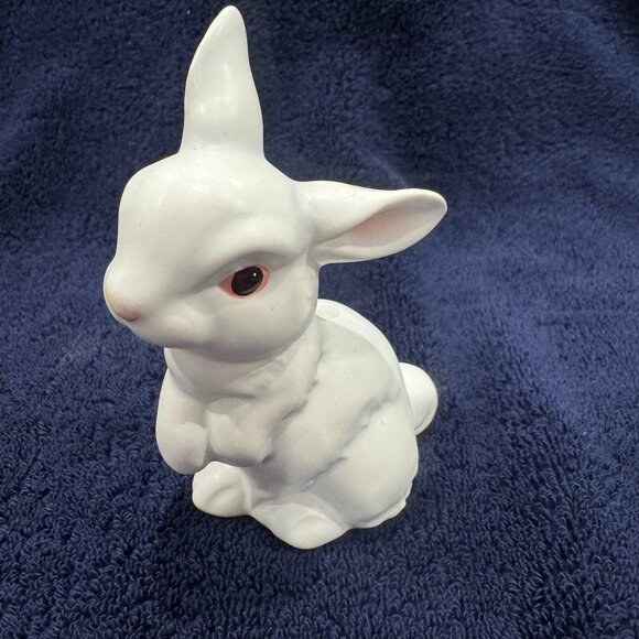 Vintage Goebel 1984 Annual Easter 5" Tall Figurine – With Original Box - Picture 1 of 6